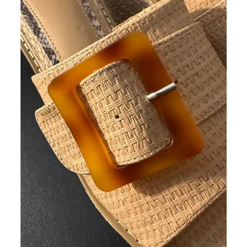 Coutgo features new